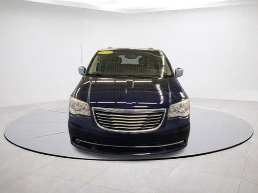 2013 Chrysler Town & Country Touring-L