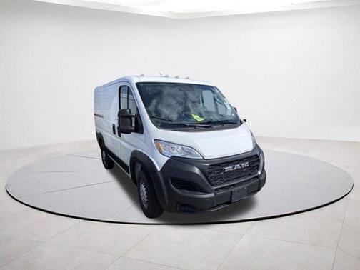 Bright White Clearcoat 2026 RAM ProMaster 1500 Low Roof