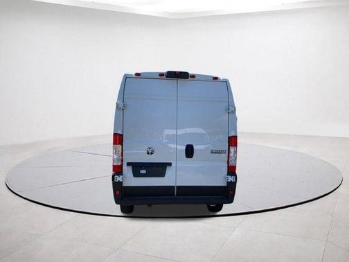 Bright White Clearcoat 2026 RAM ProMaster 2500 High Roof