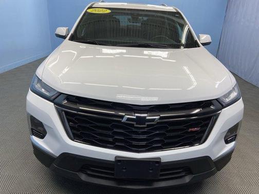 2022 Chevrolet Traverse RS