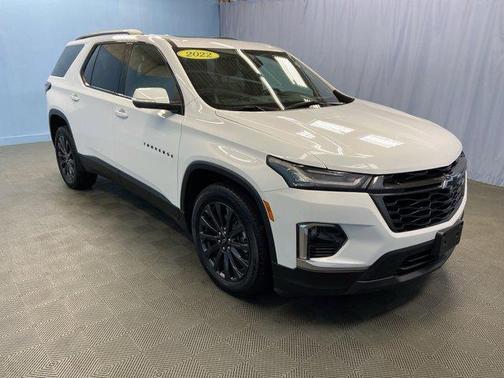 2022 Chevrolet Traverse RS