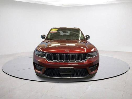 2024 Jeep Grand Cherokee Laredo X