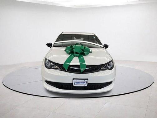 2026 Chrysler Voyager LX