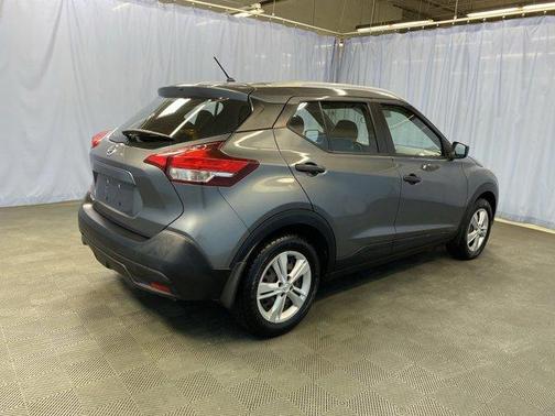 2018 Nissan Kicks S
