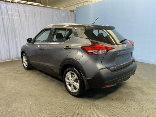 2018 Nissan Kicks S