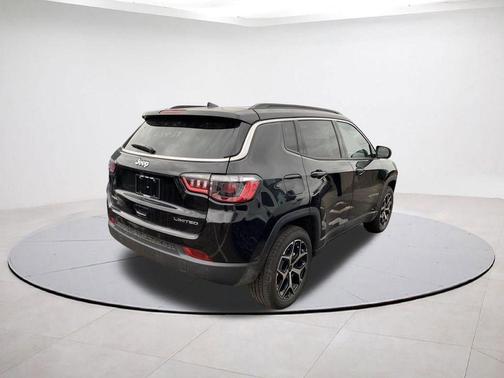 Diamond Black 2026 Jeep Compass Limited