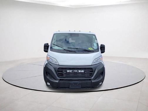 Bright White Clearcoat 2026 RAM ProMaster 1500 Low Roof