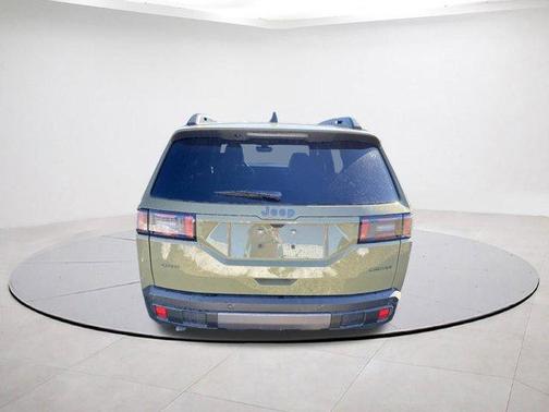 2026 Jeep Cherokee LAREDO/LIMITED