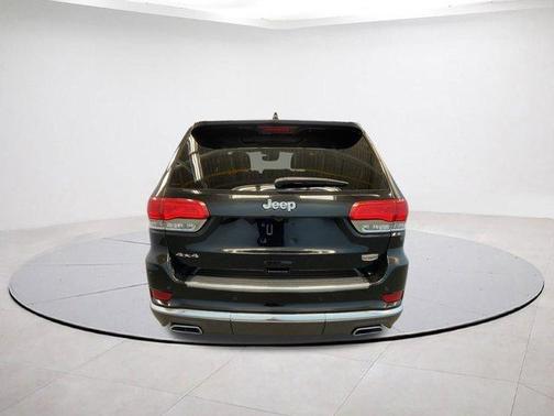 2020 Jeep Grand Cherokee Summit