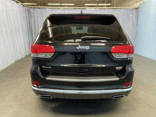 2020 Jeep Grand Cherokee Summit