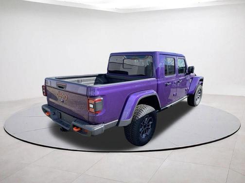 REIGN 2026 Jeep Gladiator Mojave
