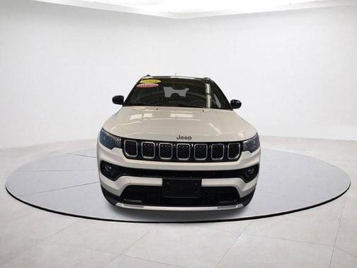 Bright White Clearcoat 2023 Jeep Compass Limited