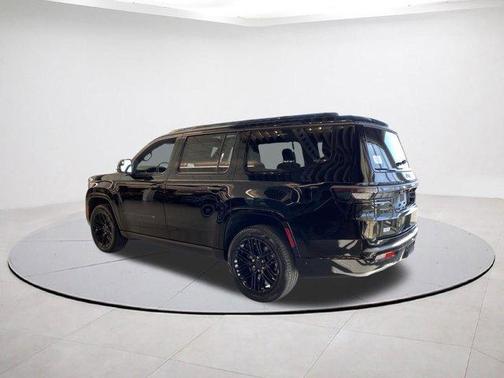 2026 Jeep Grand Wagoneer Limited Reserve