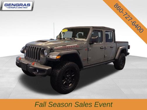 Sting Gray Clearcoat 2023 Jeep Gladiator Mojave