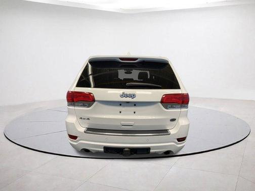 2020 Jeep Grand Cherokee Overland