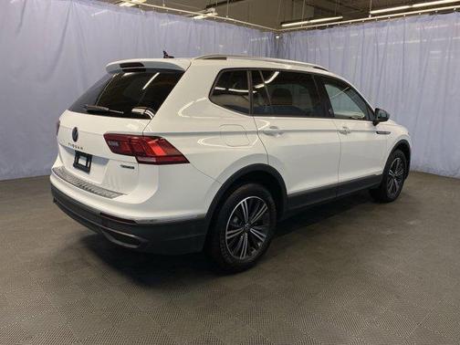 2024 Volkswagen Tiguan 2.0T Wolfsburg Edition