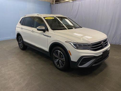 2024 Volkswagen Tiguan 2.0T Wolfsburg Edition