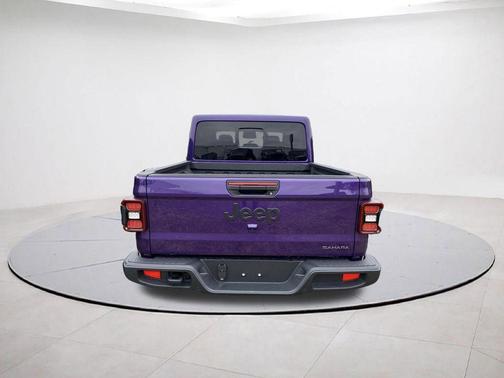 Sahara Beige 2026 Jeep Gladiator Sport