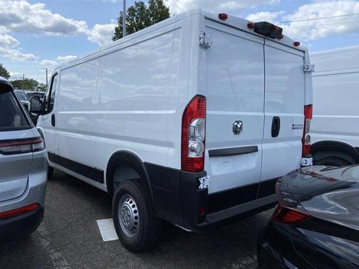 2025 RAM ProMaster 1500 Low Roof