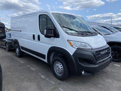 2025 RAM ProMaster 1500 Low Roof