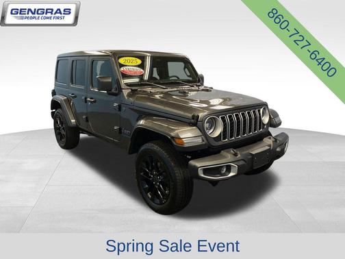 Granite Crystal Clearcoat Metallic 2025 Jeep Wrangler 4xe Sahara