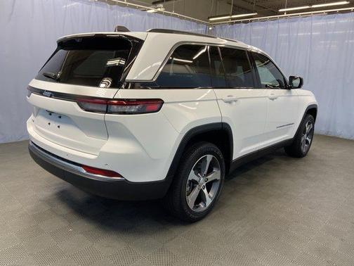 2023 Jeep Grand Cherokee 4xe Base