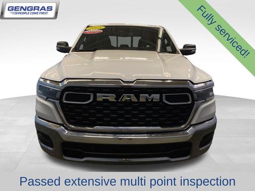 Bright White Clearcoat 2025 RAM 1500 Big Horn