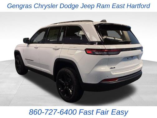 Bright White Clearcoat 2026 Jeep Grand Cherokee Limited
