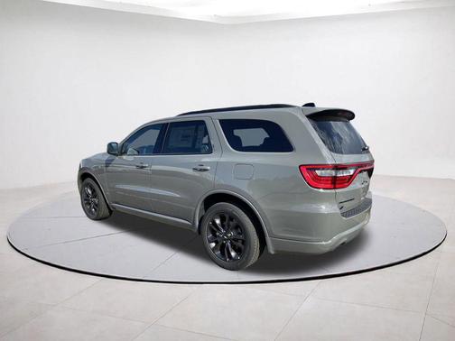 Destroyer Gray Clearcoat 2026 Dodge Durango GT