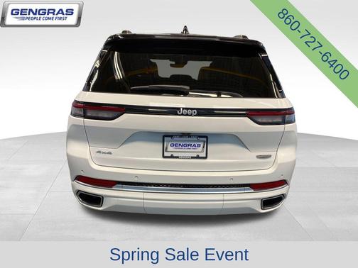Bright White Clearcoat 2024 Jeep Grand Cherokee Summit