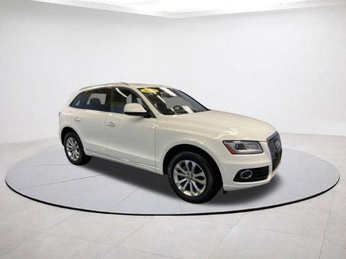 2016 Audi Q5 2.0T Premium Plus