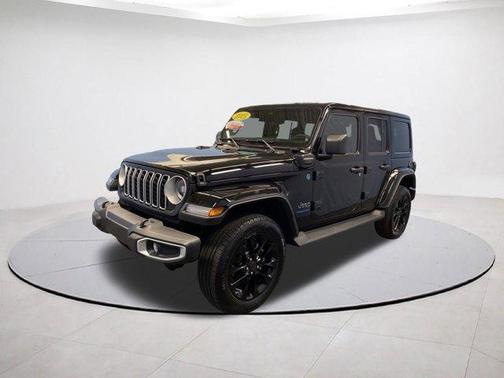 Black Clearcoat 2025 Jeep Wrangler 4xe Sahara