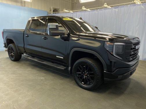 2022 GMC Sierra 1500 Elevation