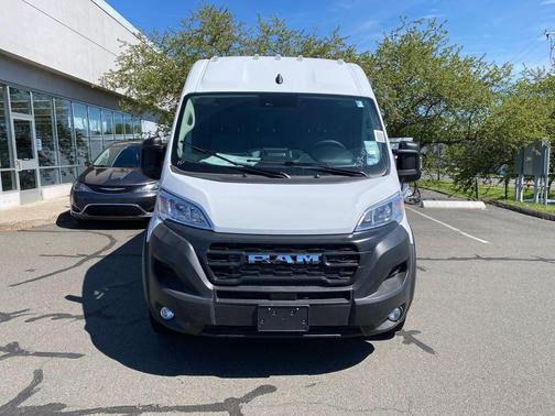 Bright White Clearcoat 2026 RAM ProMaster 2500 High Roof