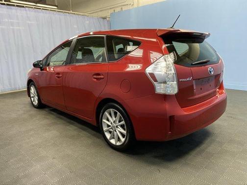2013 Toyota Prius v 