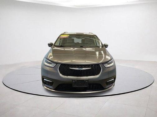 2021 Chrysler Pacifica Hybrid Touring L