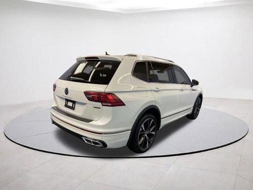 2022 Volkswagen Tiguan 2.0T SEL R-Line