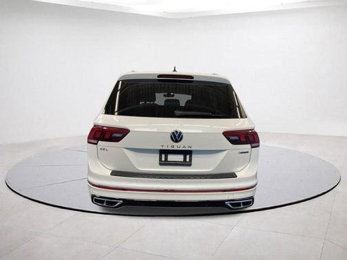 2022 Volkswagen Tiguan 2.0T SEL R-Line
