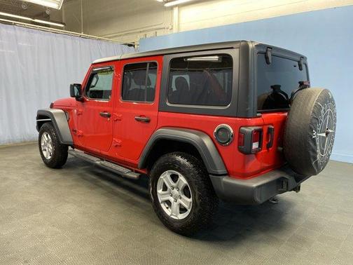 2021 Jeep Wrangler Unlimited Sport RHD