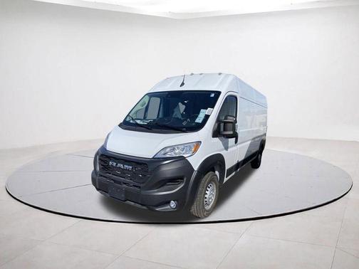 Bright White Clearcoat 2026 RAM ProMaster 2500 High Roof