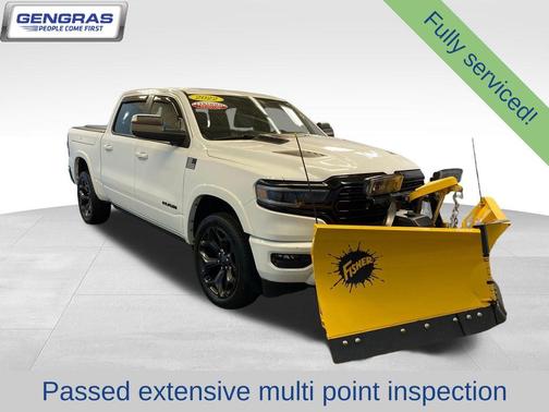 Bright White Clearcoat 2022 RAM 1500 Limited