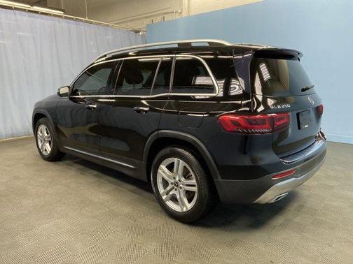 2021 Mercedes-Benz GLB 250 Base 4MATIC