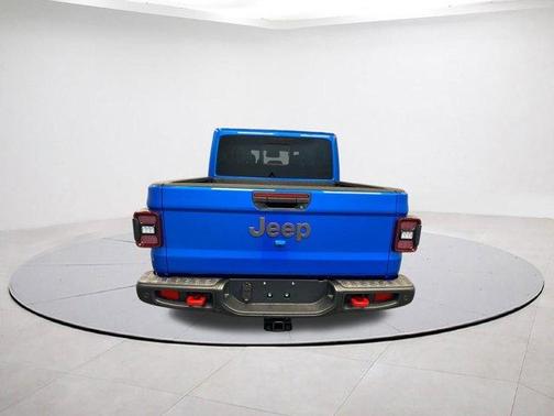 Hydro Blue Pearlcoat 2026 Jeep Gladiator Rubicon