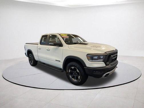 Bright White Clearcoat 2019 RAM 1500 Rebel