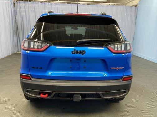 2023 Jeep Cherokee Trailhawk