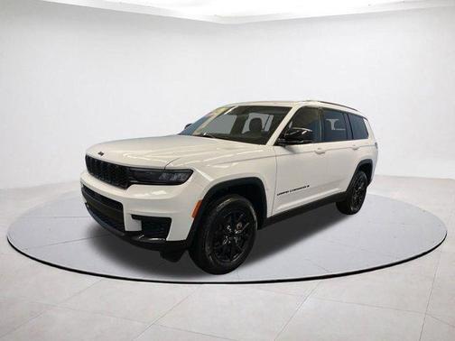 2024 Jeep Grand Cherokee L Laredo