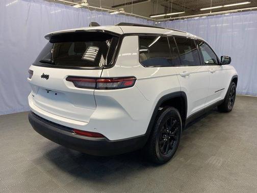 2024 Jeep Grand Cherokee L Laredo