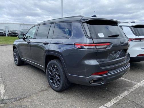 2025 Jeep Grand Cherokee L Summit