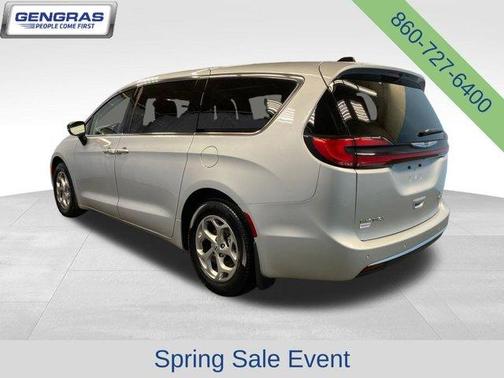 Silver Mist Clearcoat 2024 Chrysler Pacifica Limited