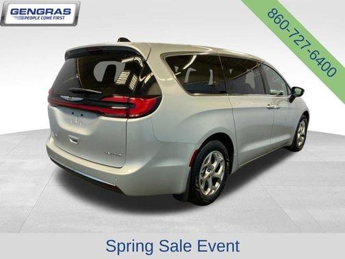 Silver Mist Clearcoat 2024 Chrysler Pacifica Limited